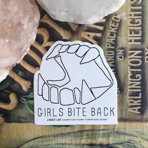 Girls Bite Back BRANDY MELVILLE